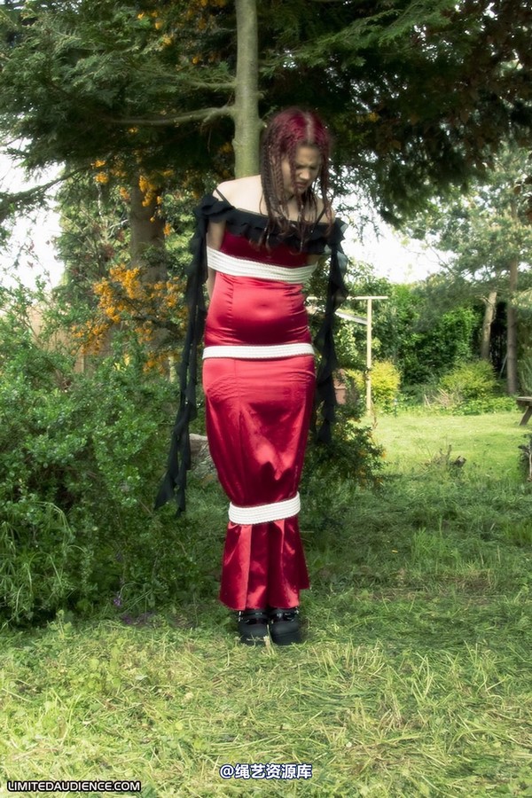limitedaudience - 2010 beckykat nature bound 第 5 张图片