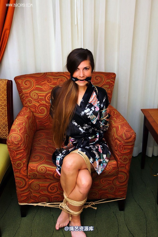 jbroper - Sasha Fae and Blair Blouson 2018 第 2 张图片