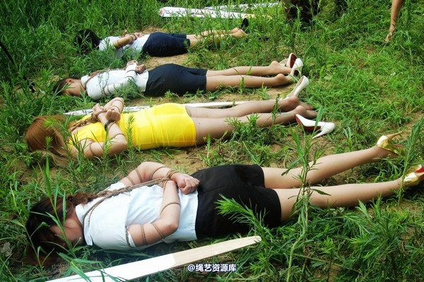 mj影视 - 血的代价执行刑场 第 21 张图片