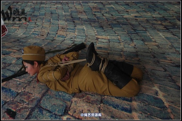唯美之家 - 08-05-07新模特二 第 77 张图片