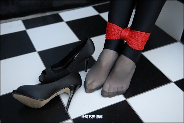 simplytied - Cat in Cottage 第 27 张图片