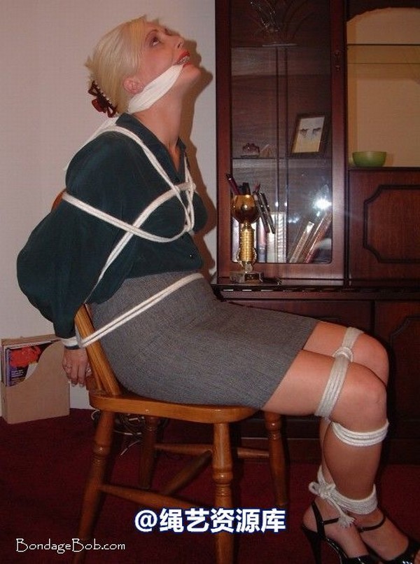 bondagebob - Angelica Vamp Secretary 1 第 7 张图片