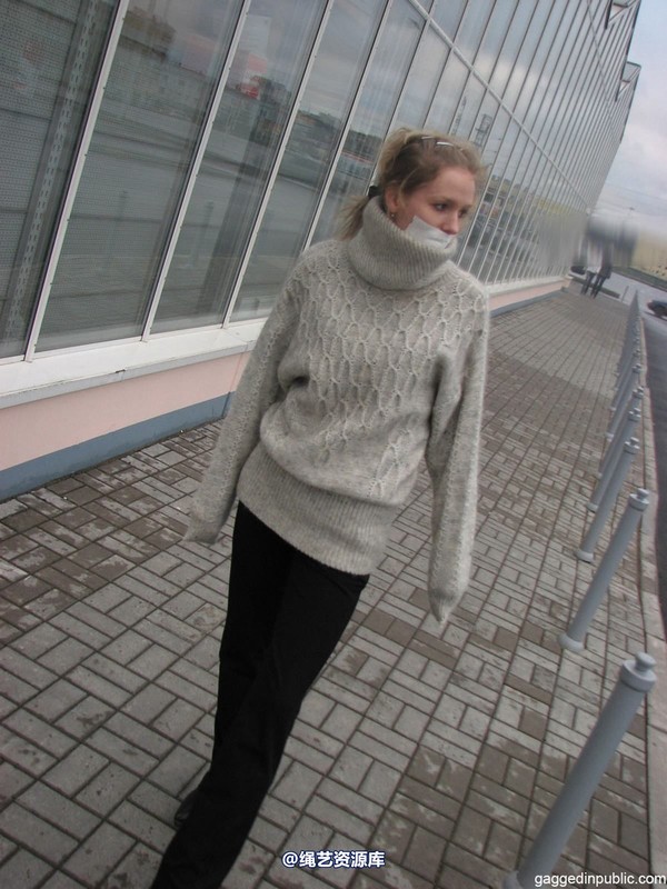 gaggedinpublic - gip050 第 21 张图片