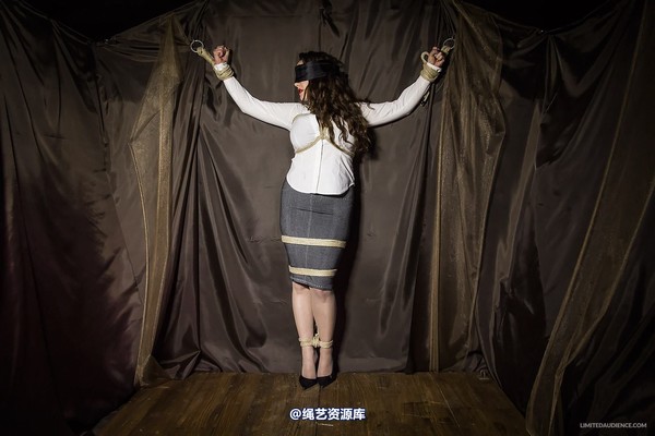limitedaudience - 2014 jewell marceau three days of captivity 2 第 2 张图片