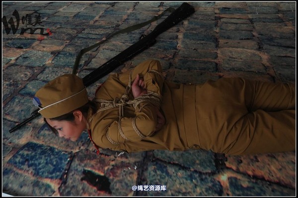 唯美之家 - 08-05-07新模特二 第 51 张图片