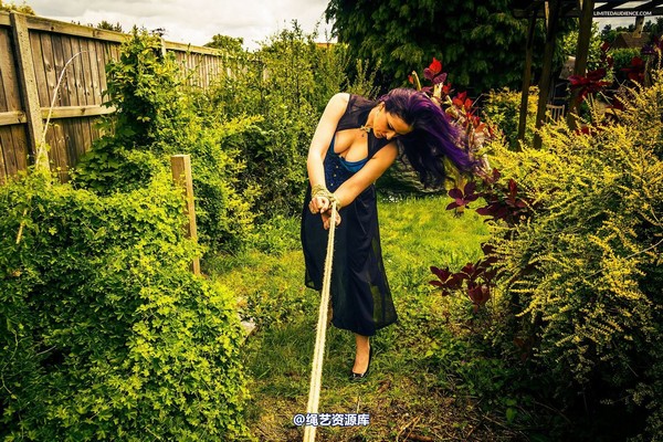 limitedaudience - 2015 caroline pierce from merchant lady to slave 第 8 张图片