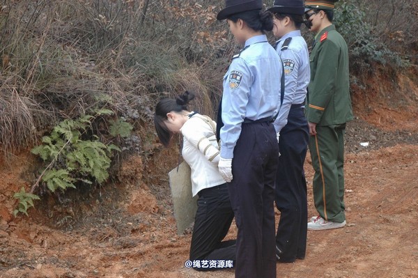 唯美之家 - 2010-1-26青灵下跪 第 23 张图片