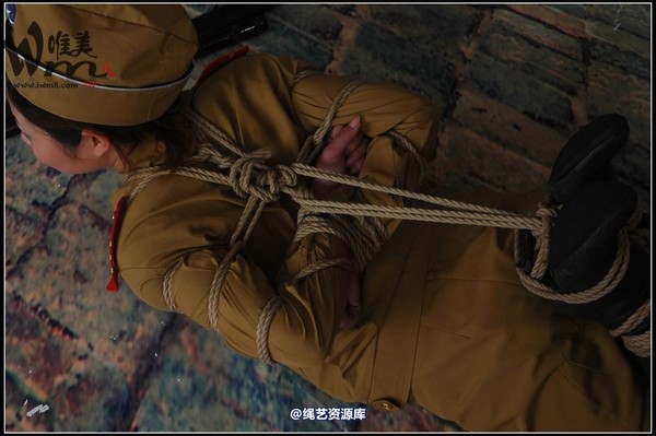 唯美之家 - 08-05-07新模特二 第 107 张图片