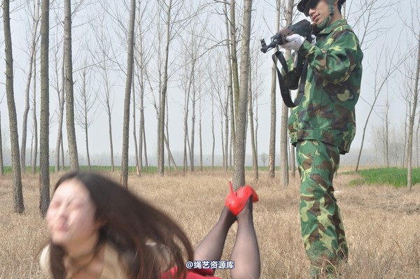mj影视 - 车模梅晓雯 第 344 张图片