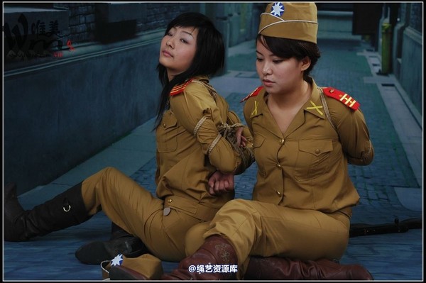 唯美之家 - 08-05-07特务 第 172 张图片