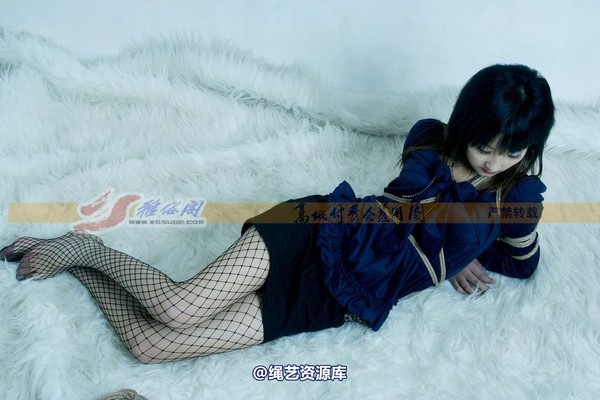 雅俗阁 - 20070404雪儿制服 第 4 张图片