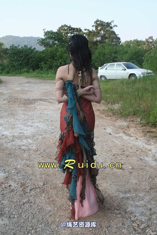 锐度主张 - 20070818第29期 宝宝草地漫舞图片 第 305 张图片