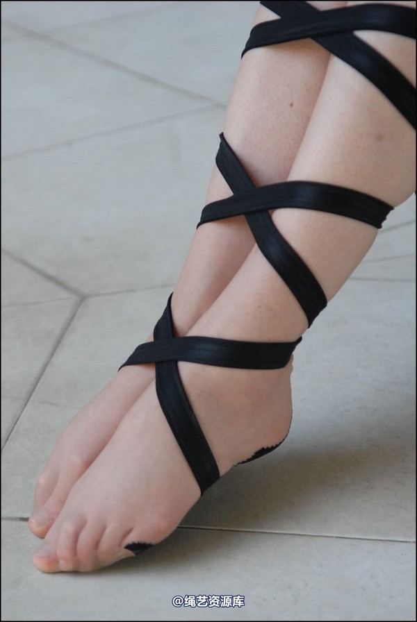 simplytied - Contrast seams in Spain 第 32 张图片
