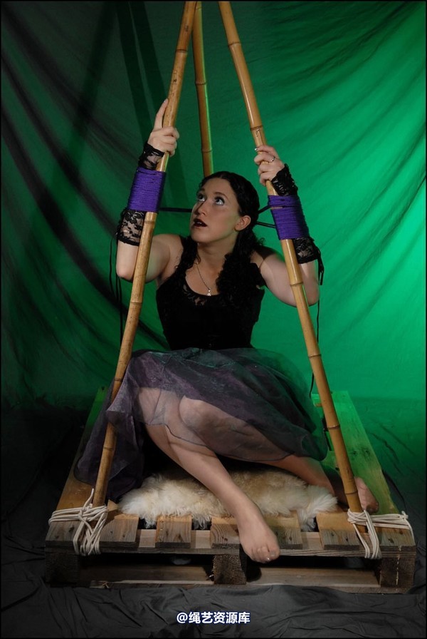 simplytied - Bamboo and Pallet 第 5 张图片
