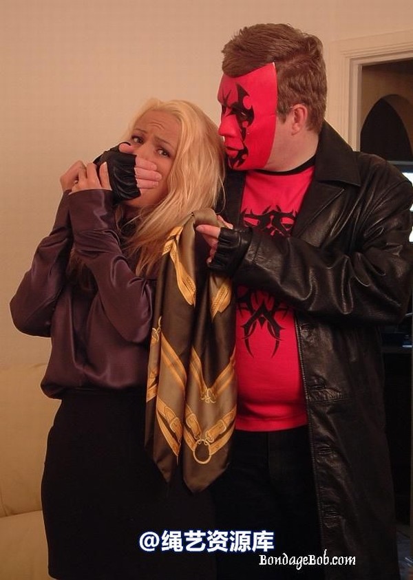 bondagebob - Taylor The mystery intruder 1 第 8 张图片
