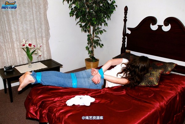boundhotties - CLAUDIA 2 第 20 张图片