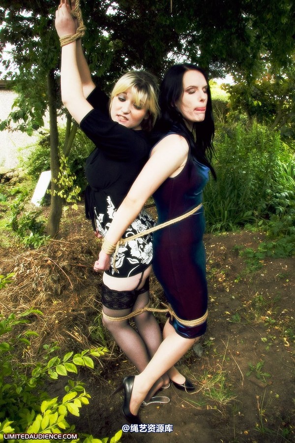 limitedaudience - 2009 nikki rebekka raynor nature bound 2 第 1 张图片