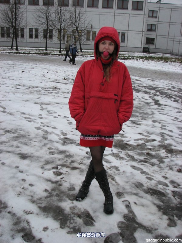 gaggedinpublic - gip038 第 37 张图片