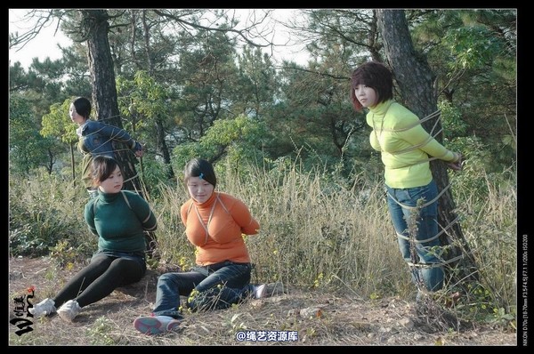 唯美之家 - 2008-11-13外拍(集体) 第 557 张图片