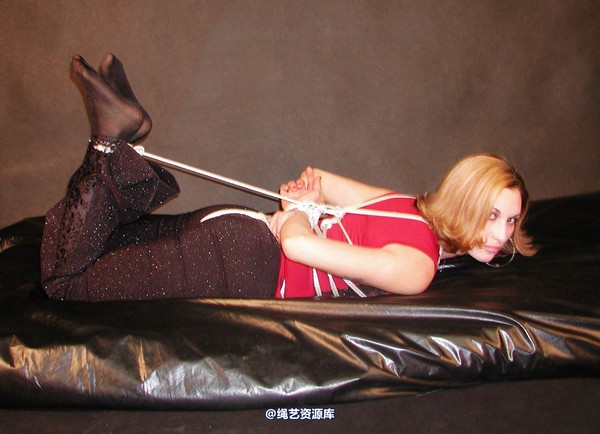 conversationpiece - Eve-2004-02-01 第 22 张图片