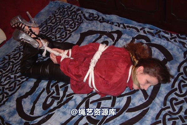 bondagebob - Nicky Silk and Leather 第 15 张图片