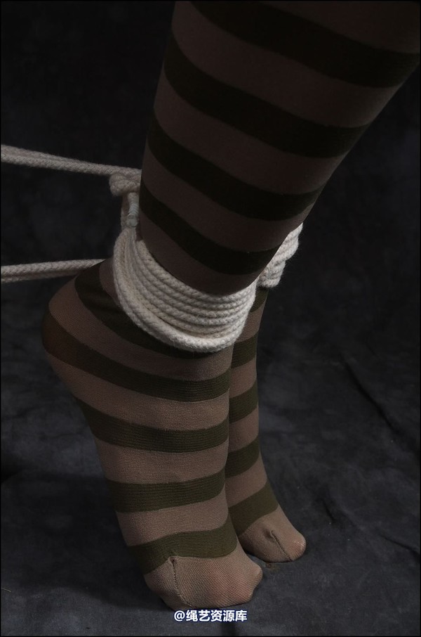 simplytied - Santas helpers change 第 34 张图片