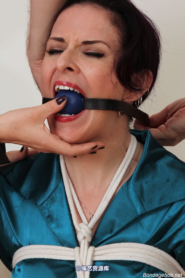 bondagebob - Caroline Pierce Temptress Kate Card Game 第 139 张图片