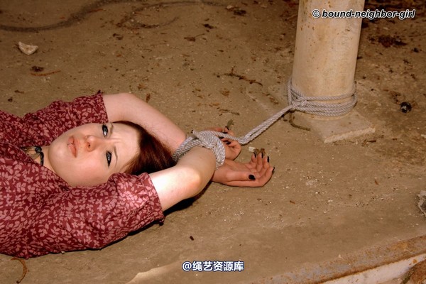 bound-neighbor-girl - Jasmin - bondage in the ruins 3 第 26 张图片