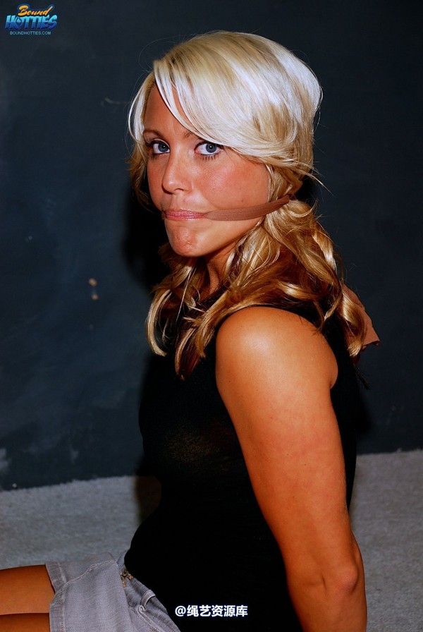 boundhotties - JENN 11 第 4 张图片