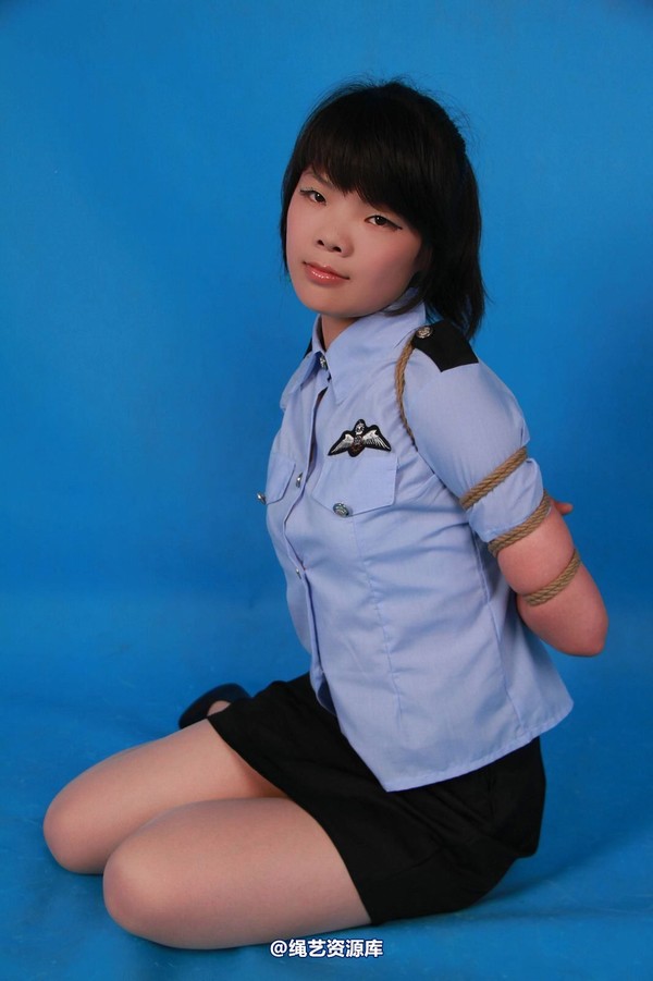 胜景山庄 - 014-娜娜制服 第 33 张图片