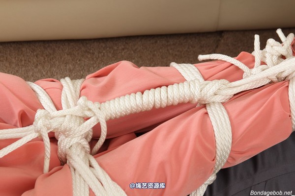 bondagebob - Temptress Kate Grabbed and Tied 第 154 张图片