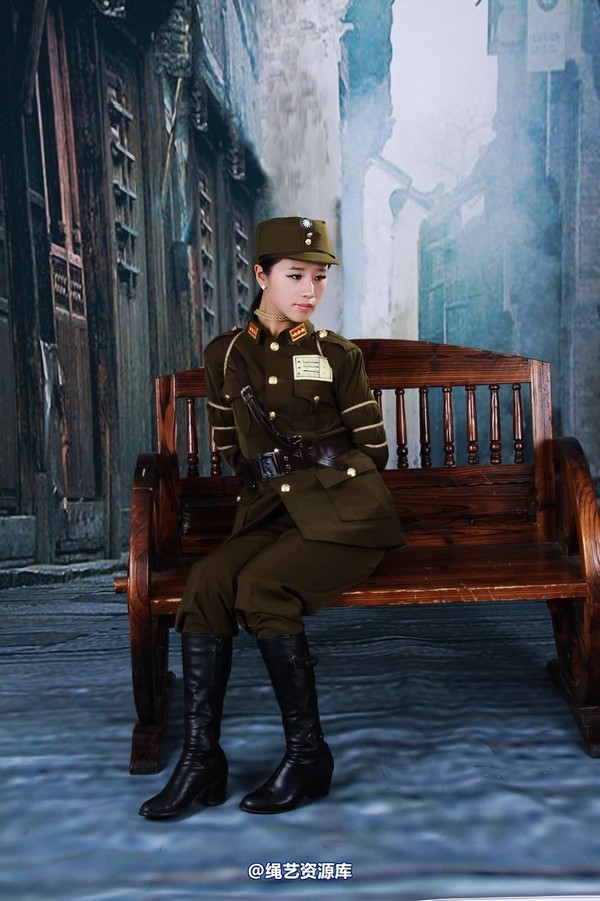 神艺缘 - 235-美式女制服 第 11 张图片