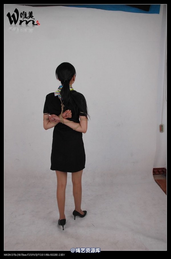 唯美之家 - 09-8-23兰玉制服捆绑 第 37 张图片