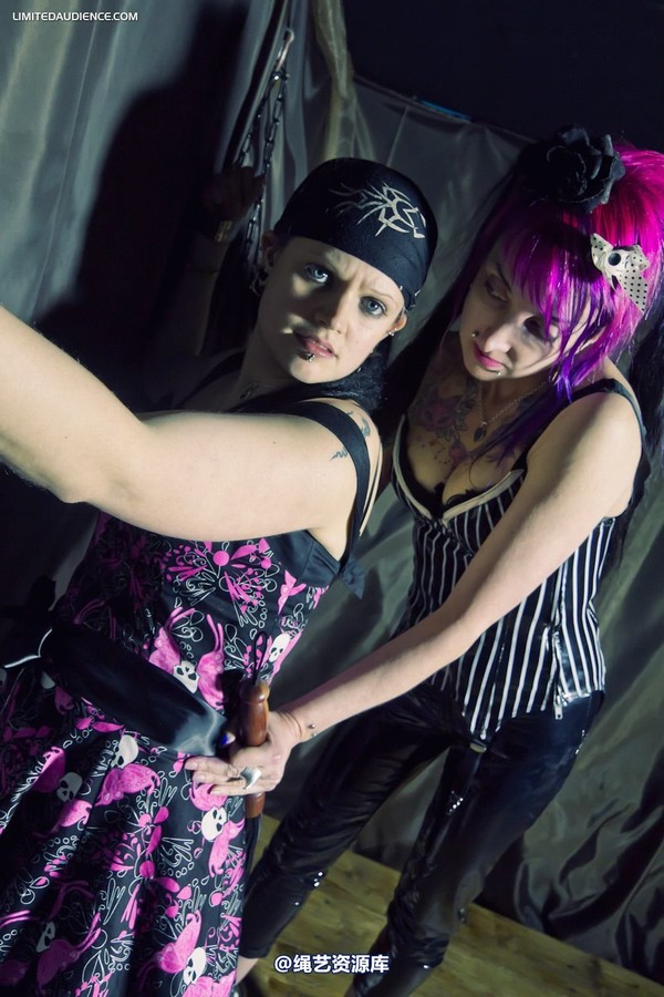 limitedaudience - 2012 beckykat loltaru domination 3 第 18 张图片