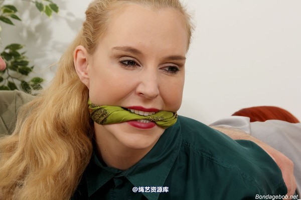 bondagebob - Ariel The Card Game 第 25 张图片