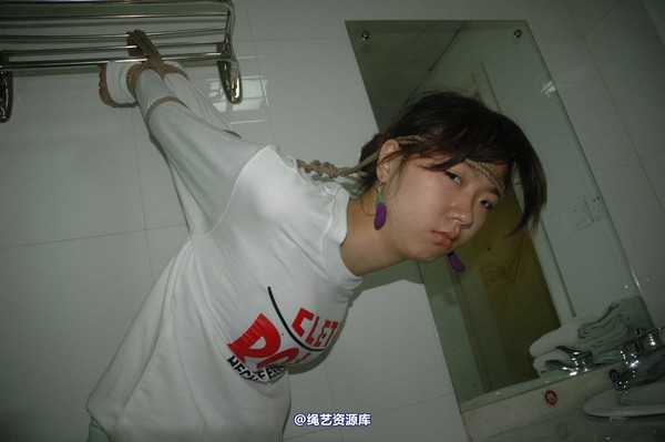 唯美之家 - 2010-10-22冉冉学生制服 第 31 张图片