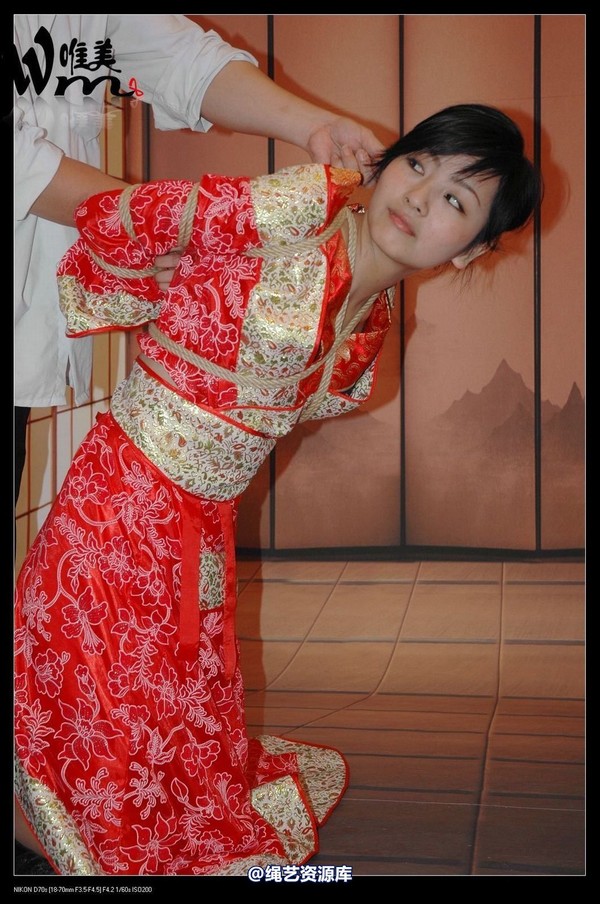 唯美之家 - 08-05-29盈盈汉服-护士装 第 88 张图片