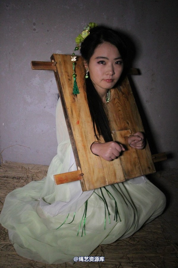 胜景山庄 - 220-婷婷囚枷 第 31 张图片