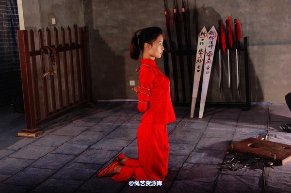 mj影视 - 倾心 玲珑女囚 第 186 张图片