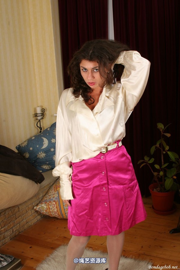 bondagebob - Anabelle Pretty in Pink 第 3 张图片