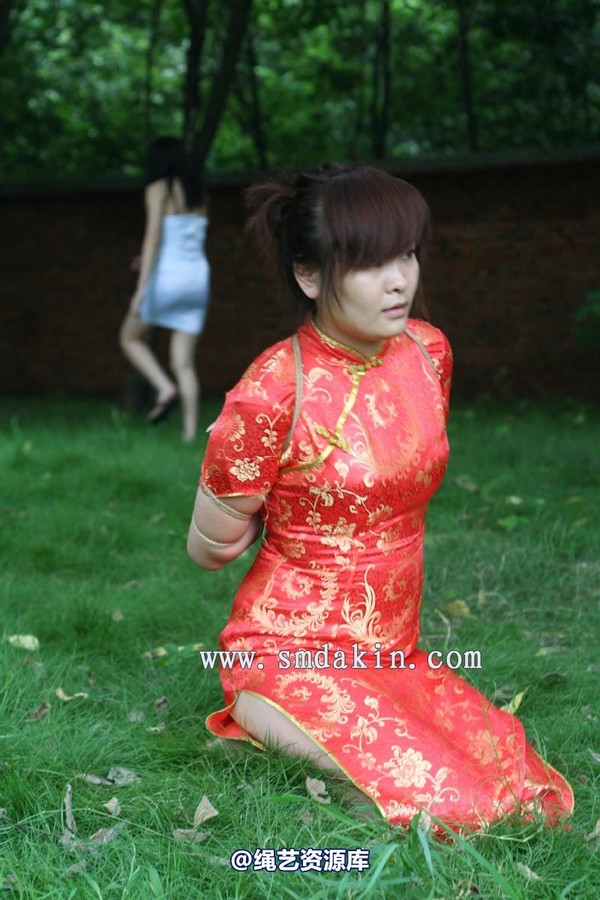 锐度主张 - 红旗袍模特：姗姗 第 15 张图片