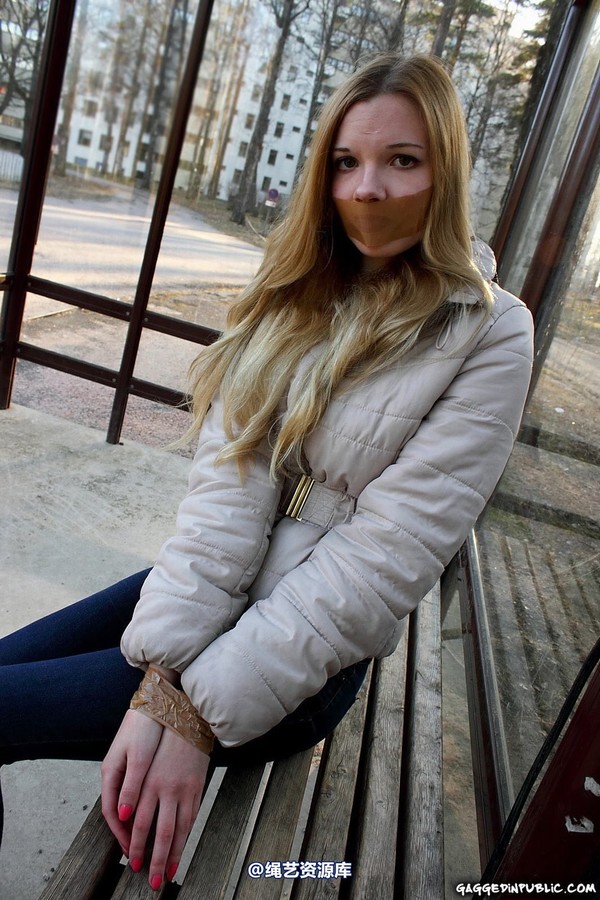 gaggedinpublic - gip327 第 11 张图片