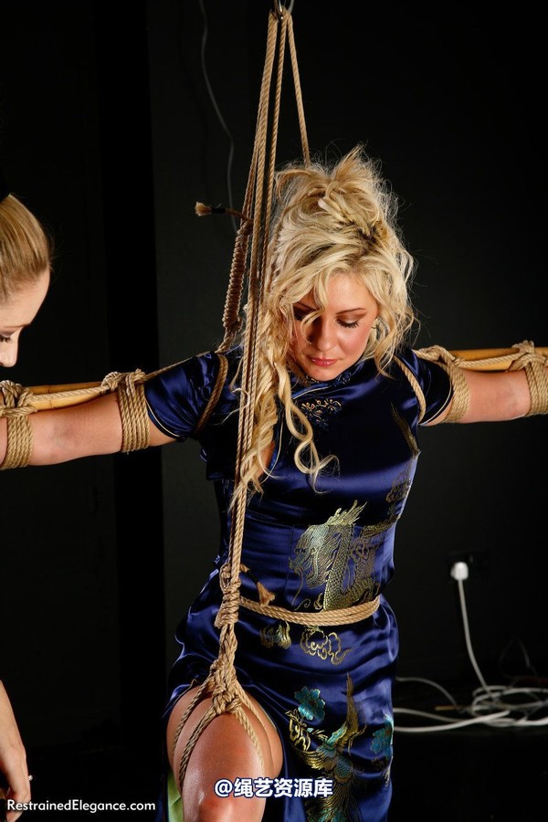 restrainedelegance - Hannah's First Suspension 第 67 张图片