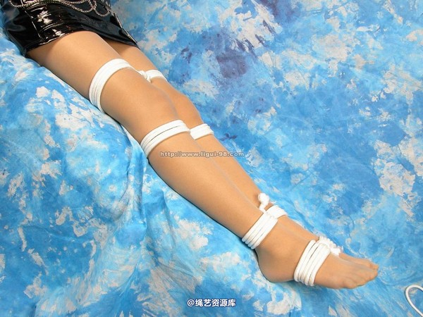 丽柜美束 - 2003-10 第 40 张图片