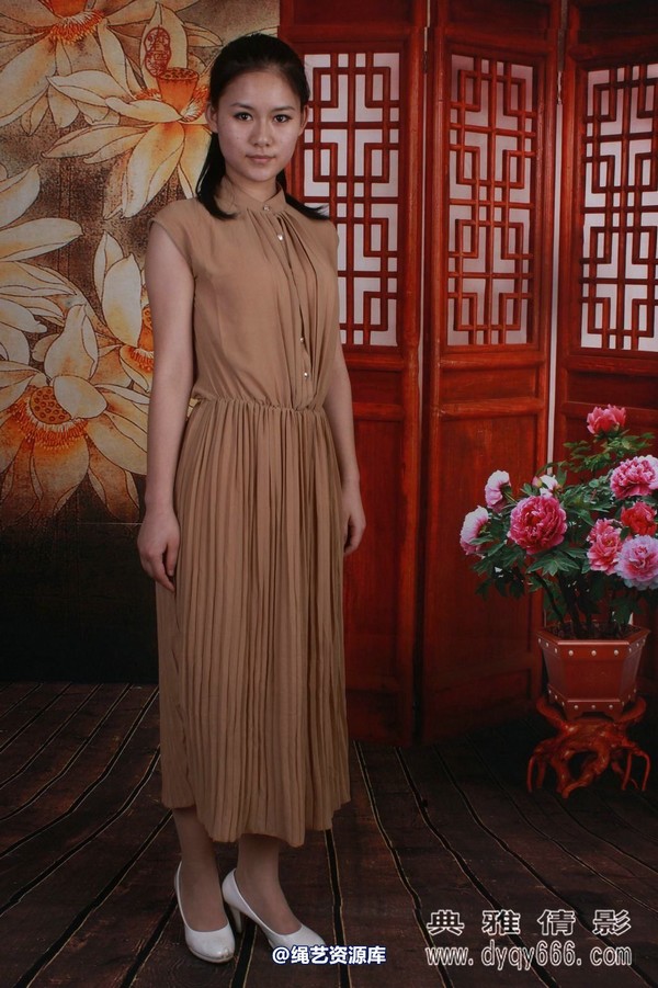 典雅倩影 - 279-依娜新装 第 34 张图片