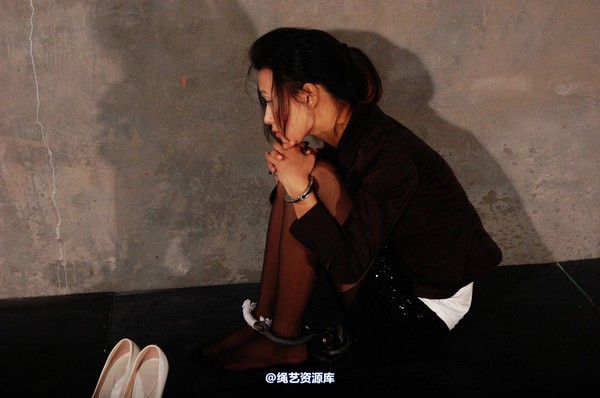 mj影视 - 倾心罪恶红唇2 第 98 张图片