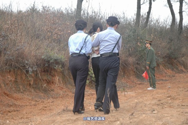 唯美之家 - 2010-1-26青灵下跪 第 152 张图片