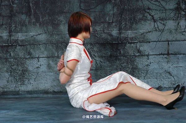唯美之家 - 桦子白旗袍 第 143 张图片