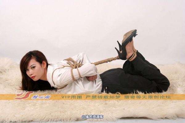 雅俗阁 - 2013-NO.11Model 雅曼 第 2 张图片