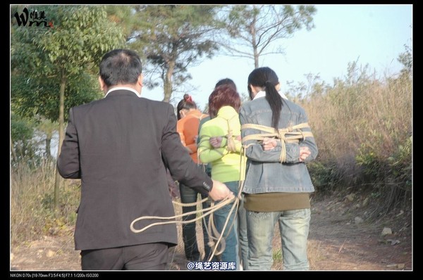 唯美之家 - 2008-11-13外拍(集体) 第 127 张图片